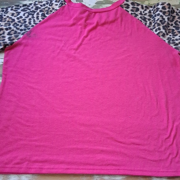 Women Hot Pink Top with Leopard Print Sleeves - Picture 7 of 10